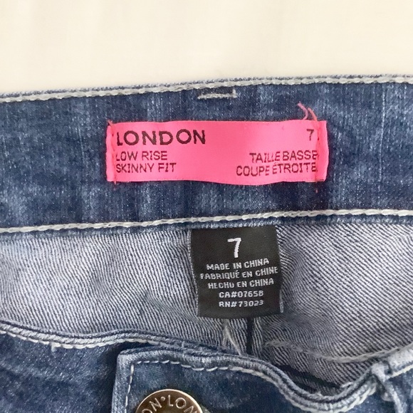 NWOT Low Rise Skinny Jeans - Picture 3 of 3